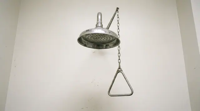 Emergency safety shower industrial wall pull handle stainless